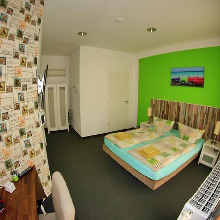 Botschaft Hotel Берлин Екстериор снимка