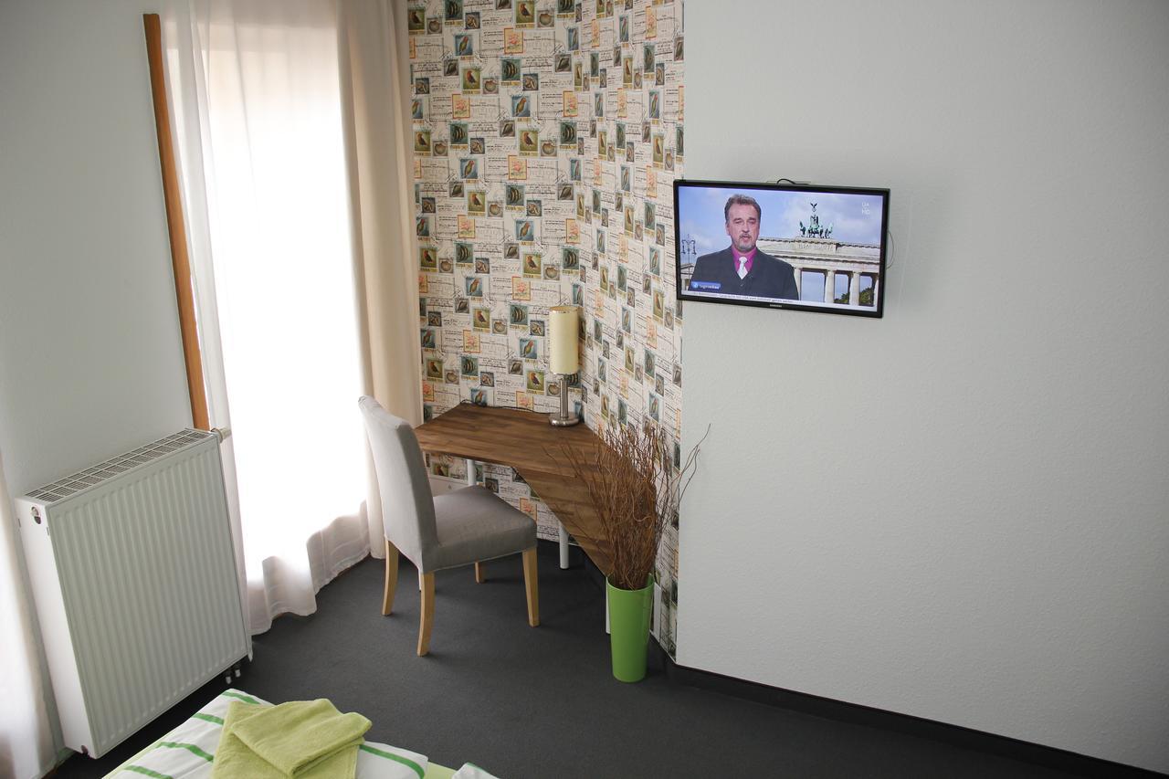 Botschaft Hotel Берлин Екстериор снимка